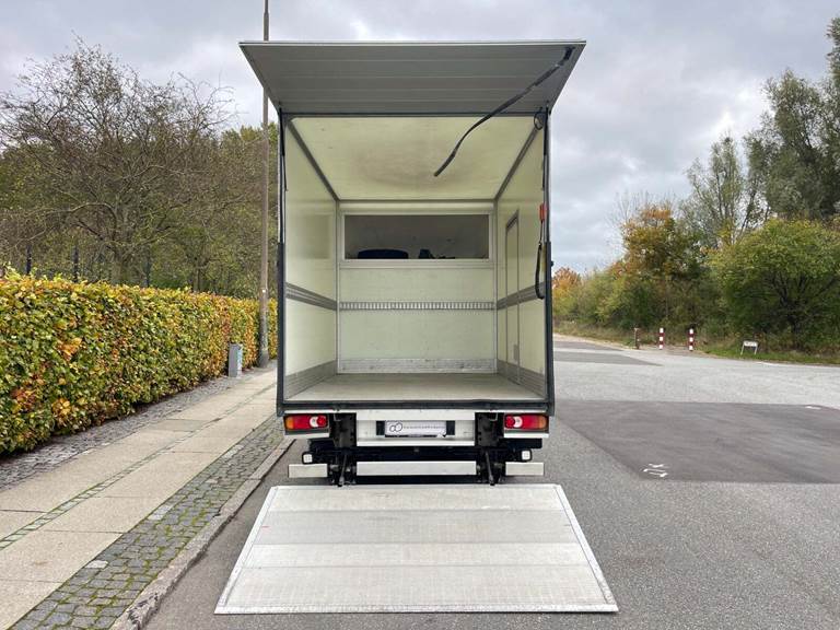 Fiat Ducato 35 2,3 MJT 180 Alukasse m/lift L3