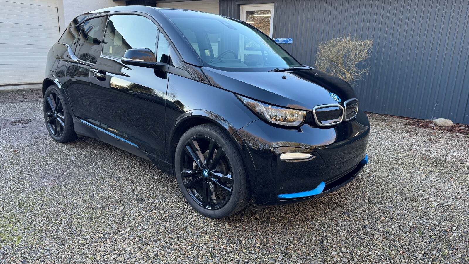 BMW i3s