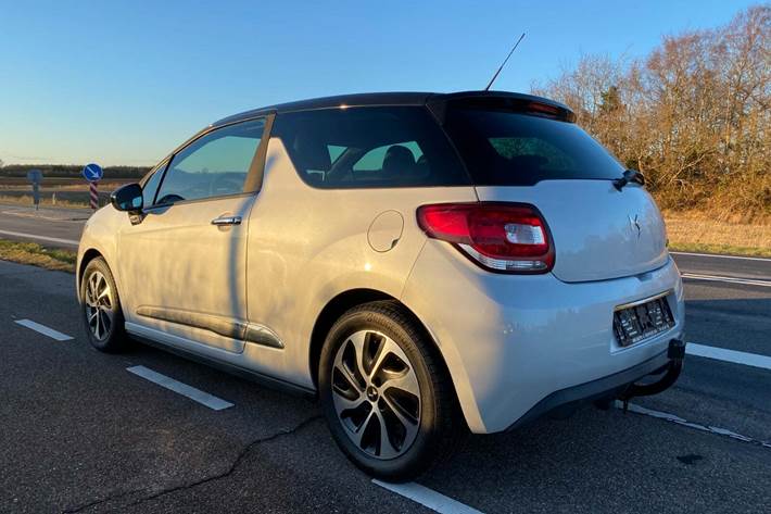 Hvid DS DS 3 fra 2016