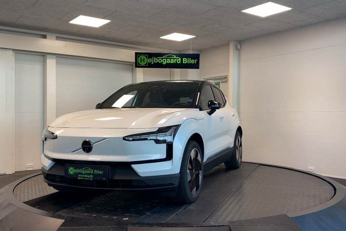 undefined Volvo EX30 fra 2024 set udefra