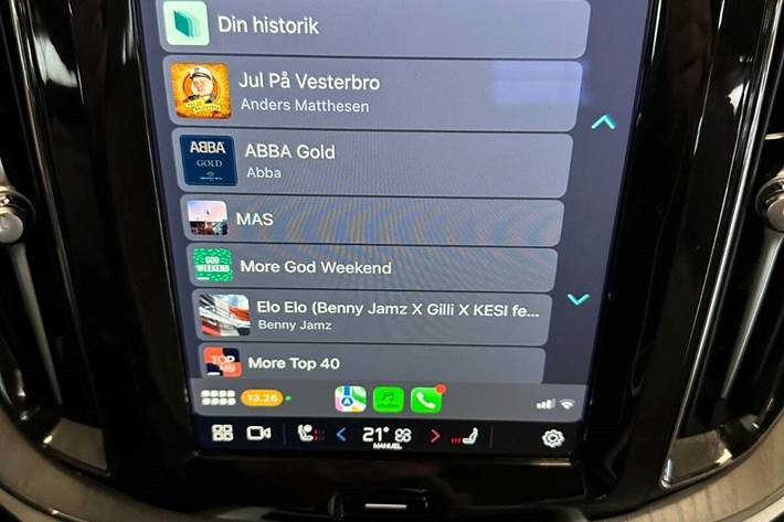 Blå Volvo XC60 fra 2023