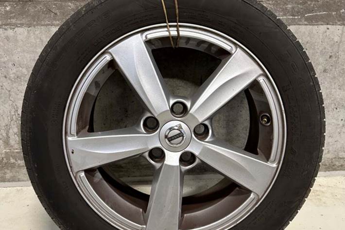 Sort Volvo V40 fra 2016