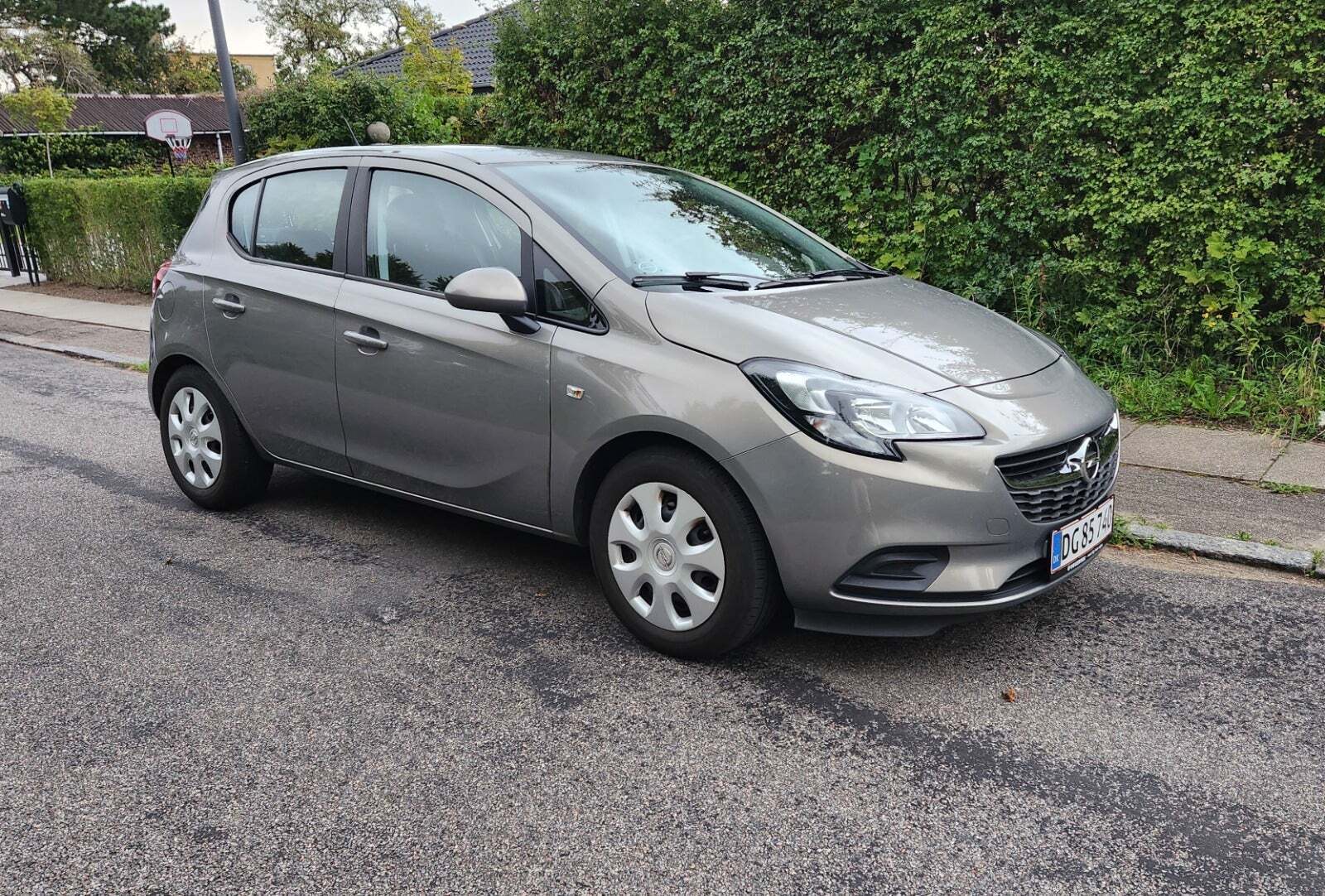 undefined Opel Corsa fra 2015 set udefra