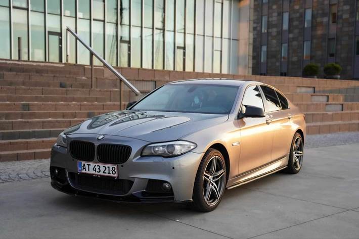 Grå BMW 501 fra 2010