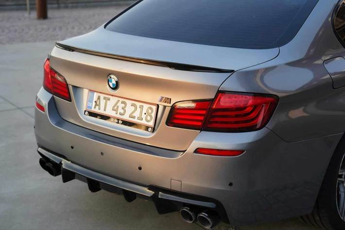 Grå BMW 501 fra 2010