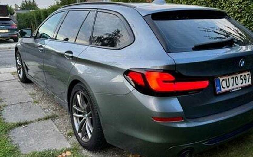 BMW 520i