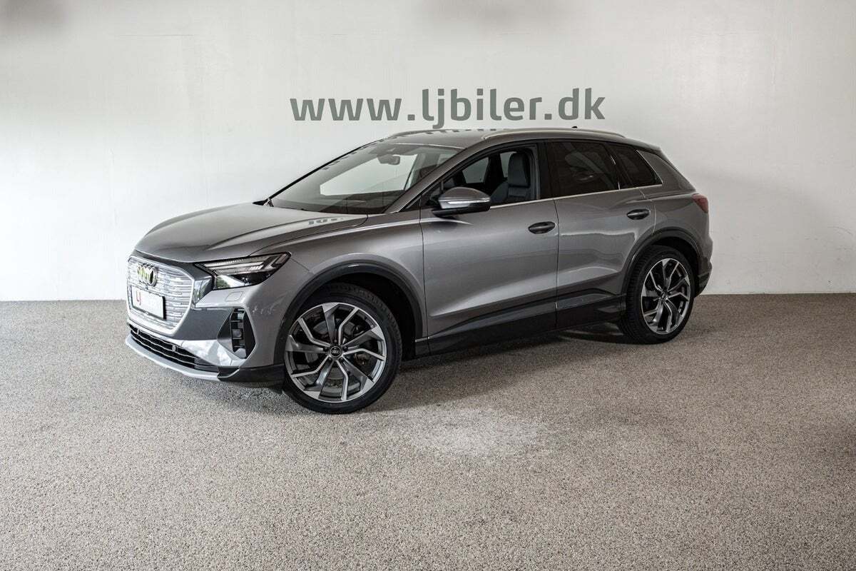 Grå Audi Q4 e-tron fra 2023