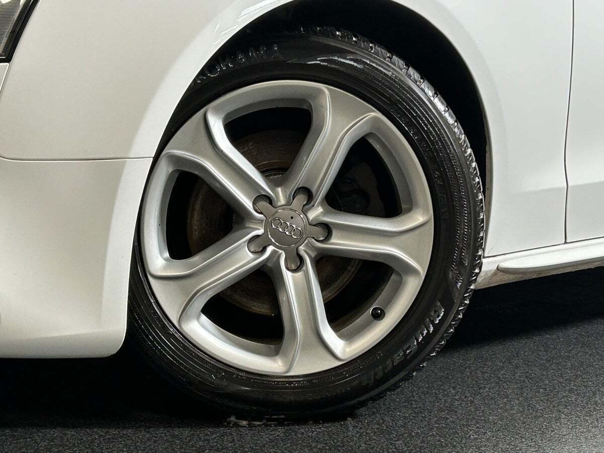 Hvid Audi A5 fra 2016