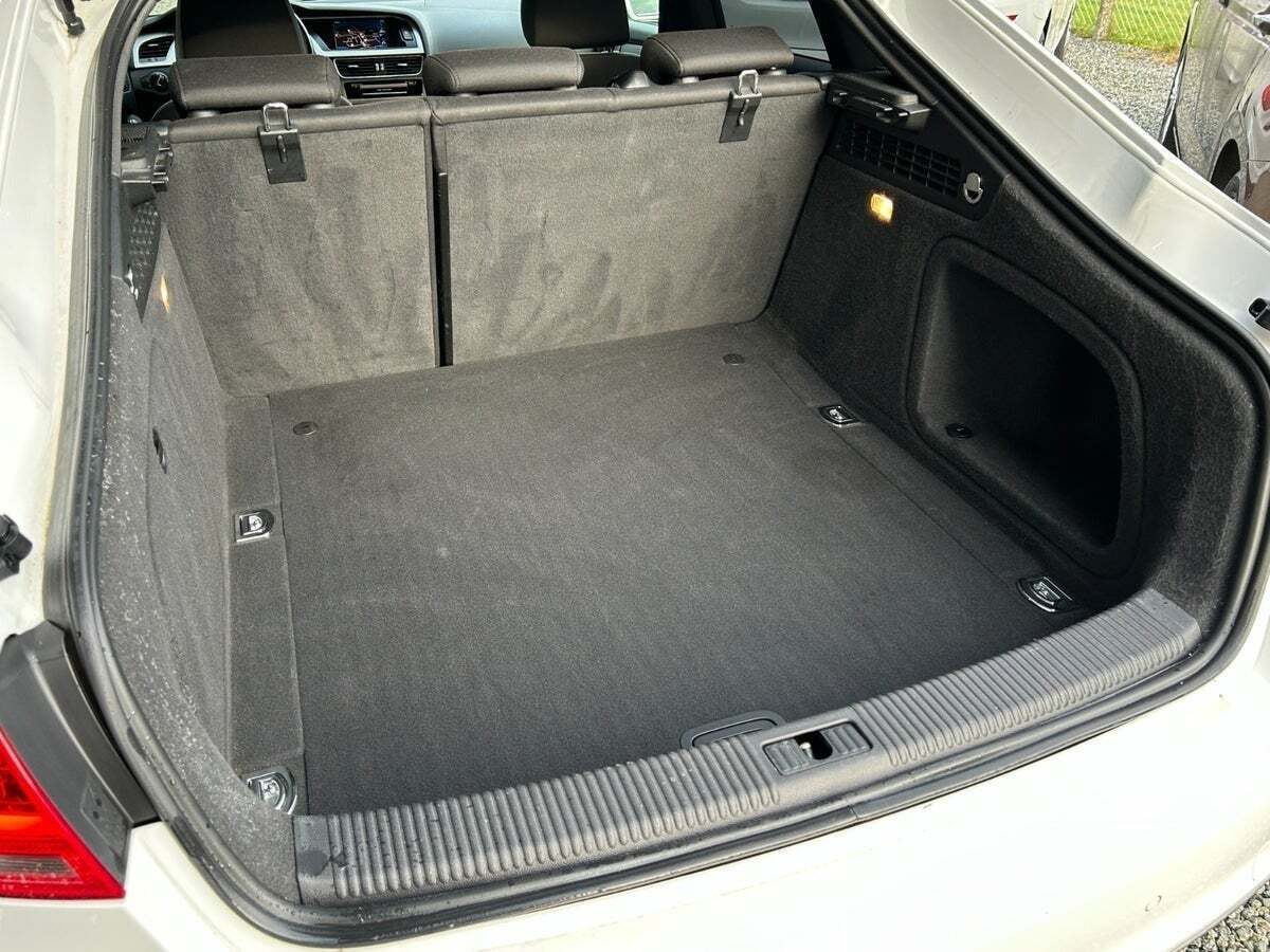 Hvid Audi A5 fra 2016