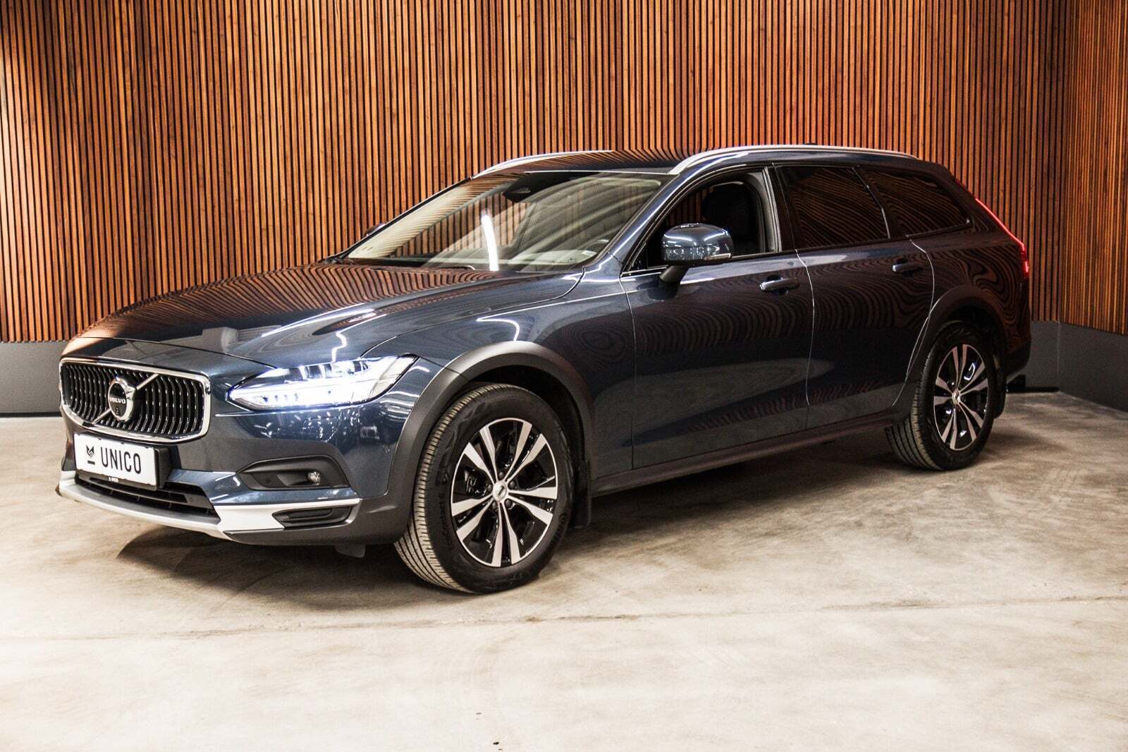 Volvo V90 CC 2,0 B4 197 aut. AWD