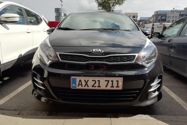 Sort Kia Rio fra 2015