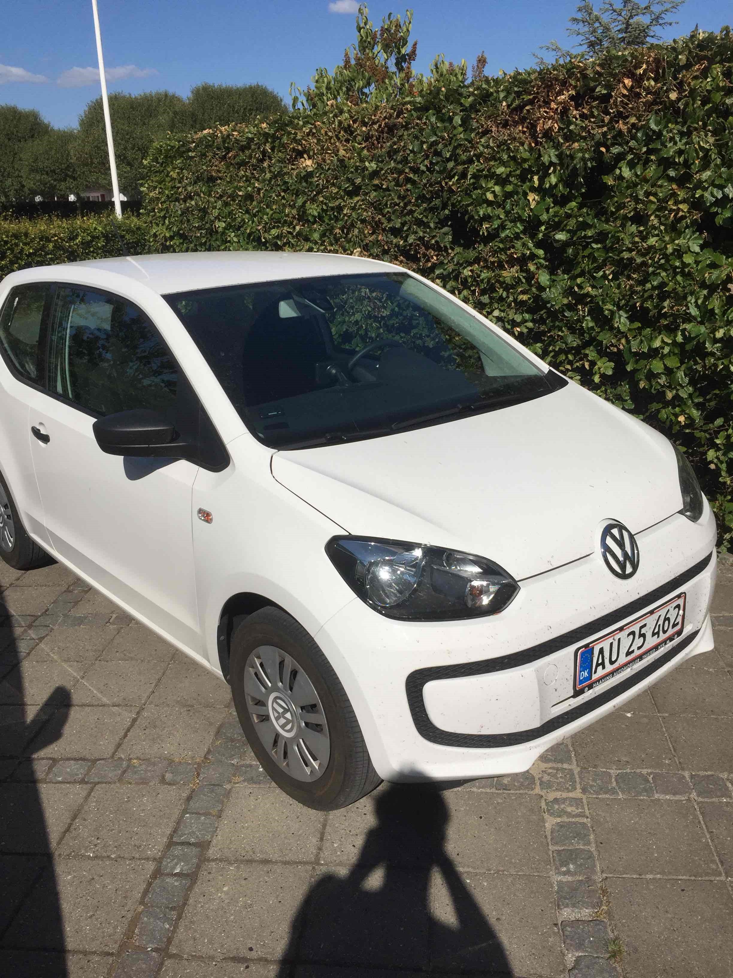 Hvid VW UP! fra 2015