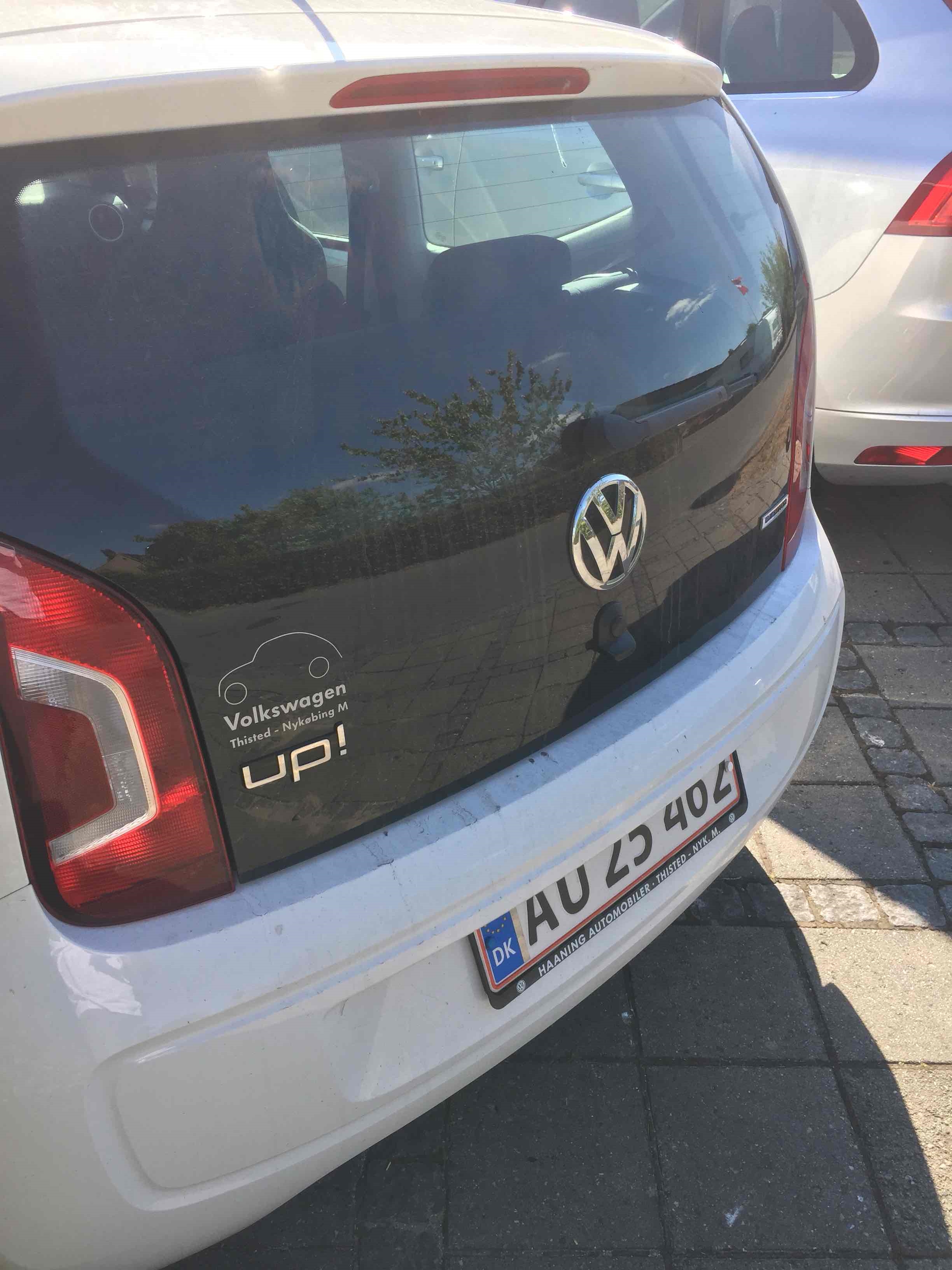 Hvid VW UP! fra 2015