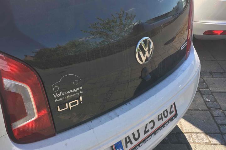 Hvid VW UP! fra 2015