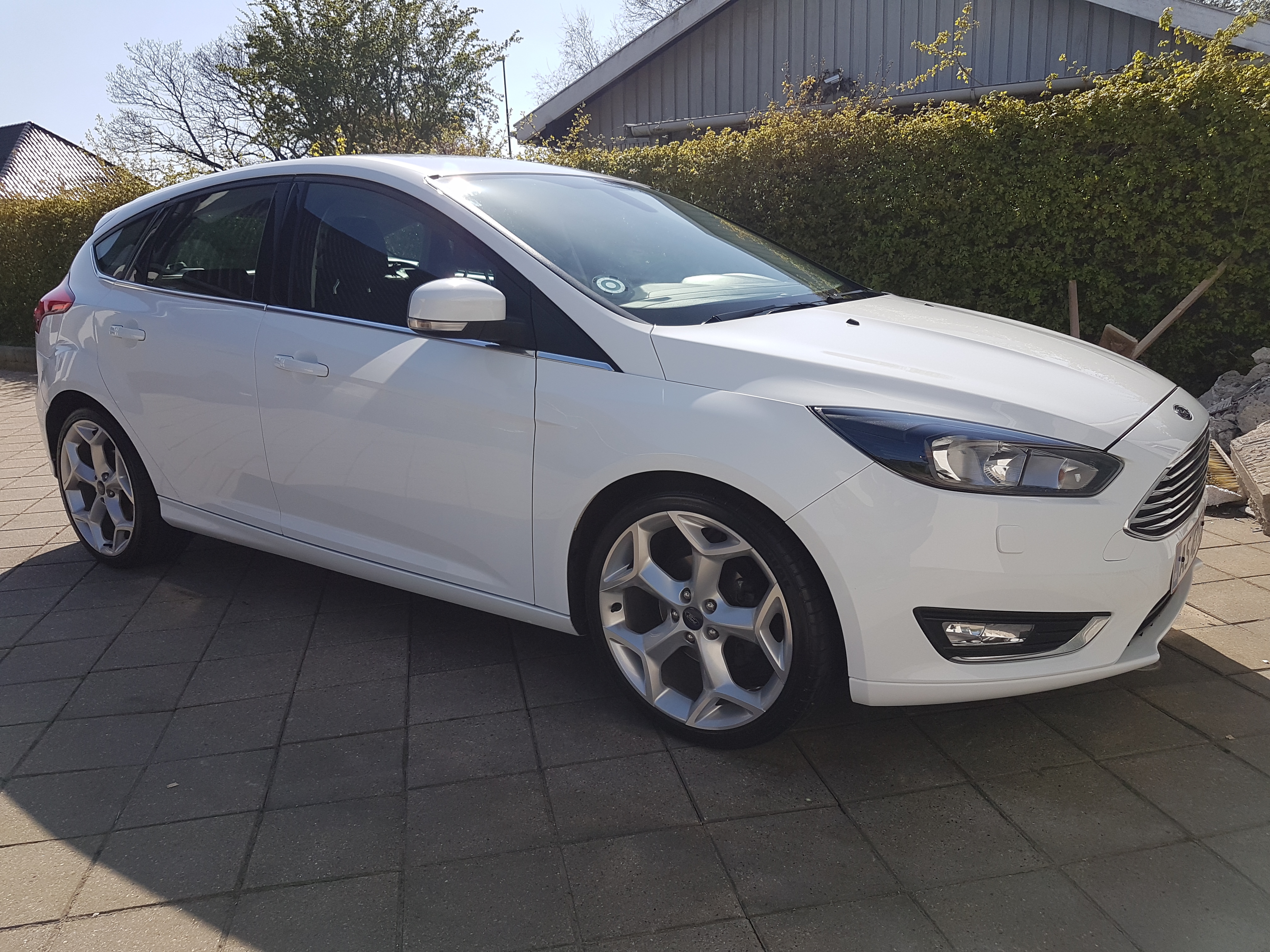 Hvid Ford Focus fra 2015
