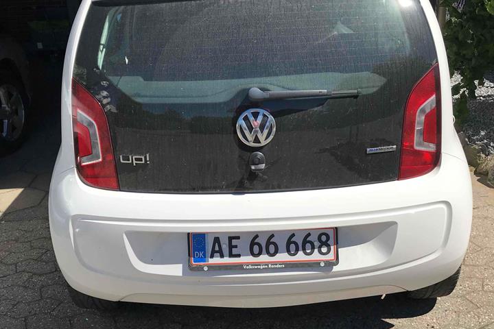Hvid VW UP! fra 2013