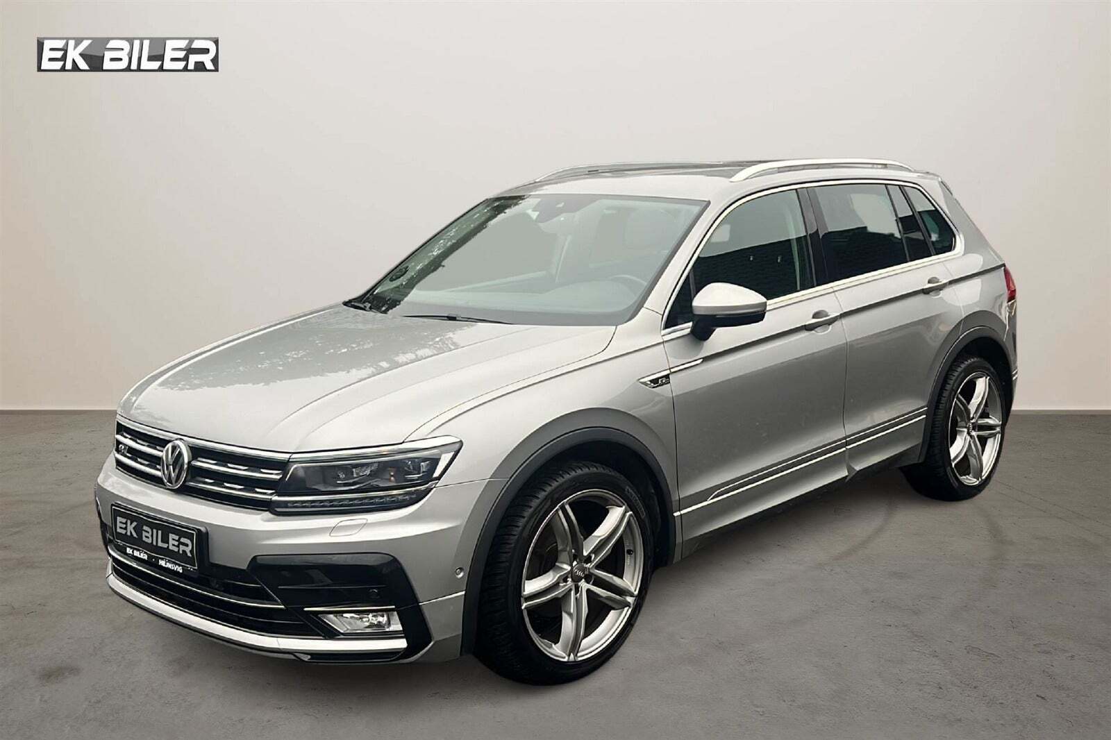 Grå VW Tiguan fra 2017 set udefra