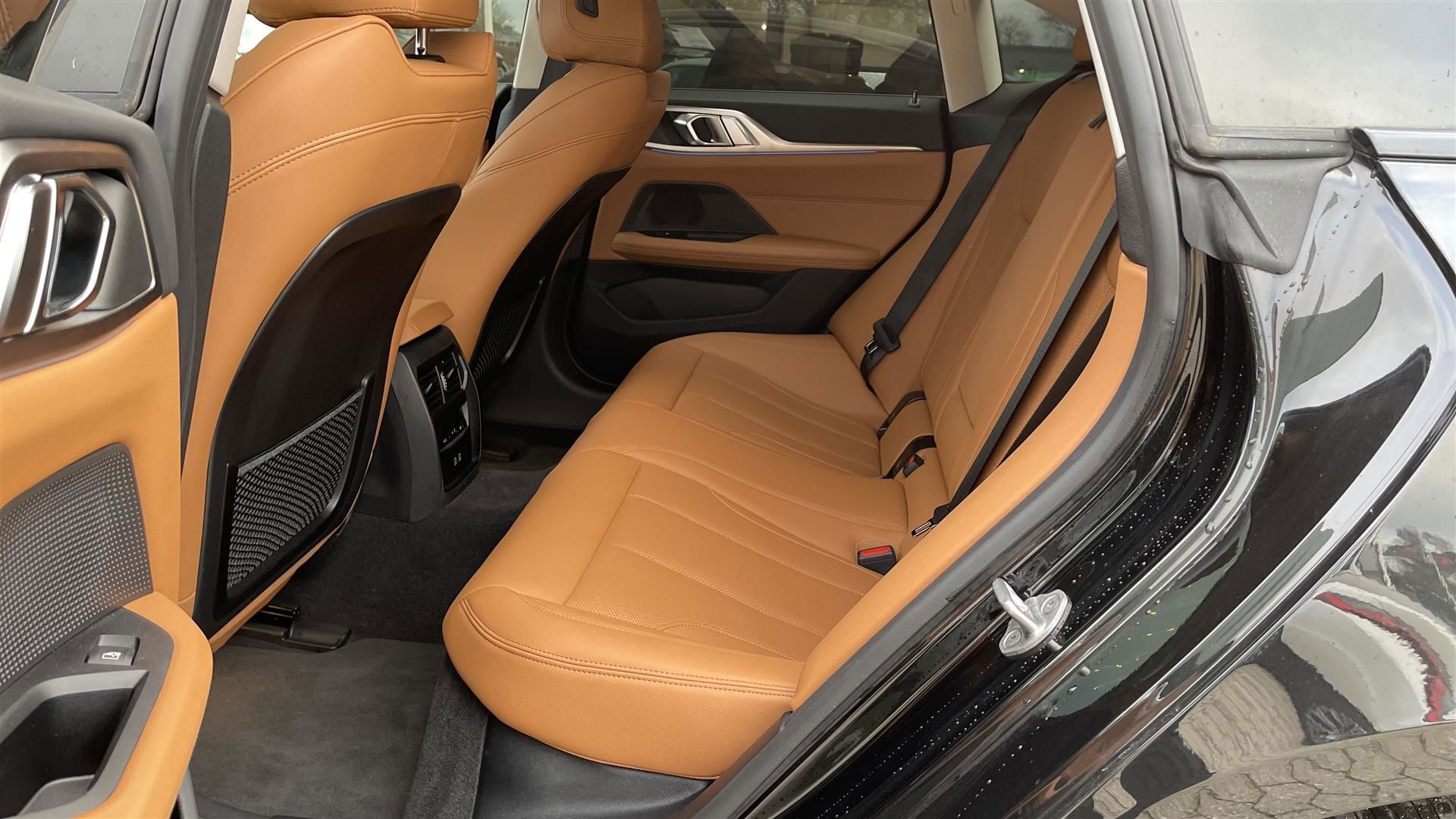 Sort BMW i4 fra 2023