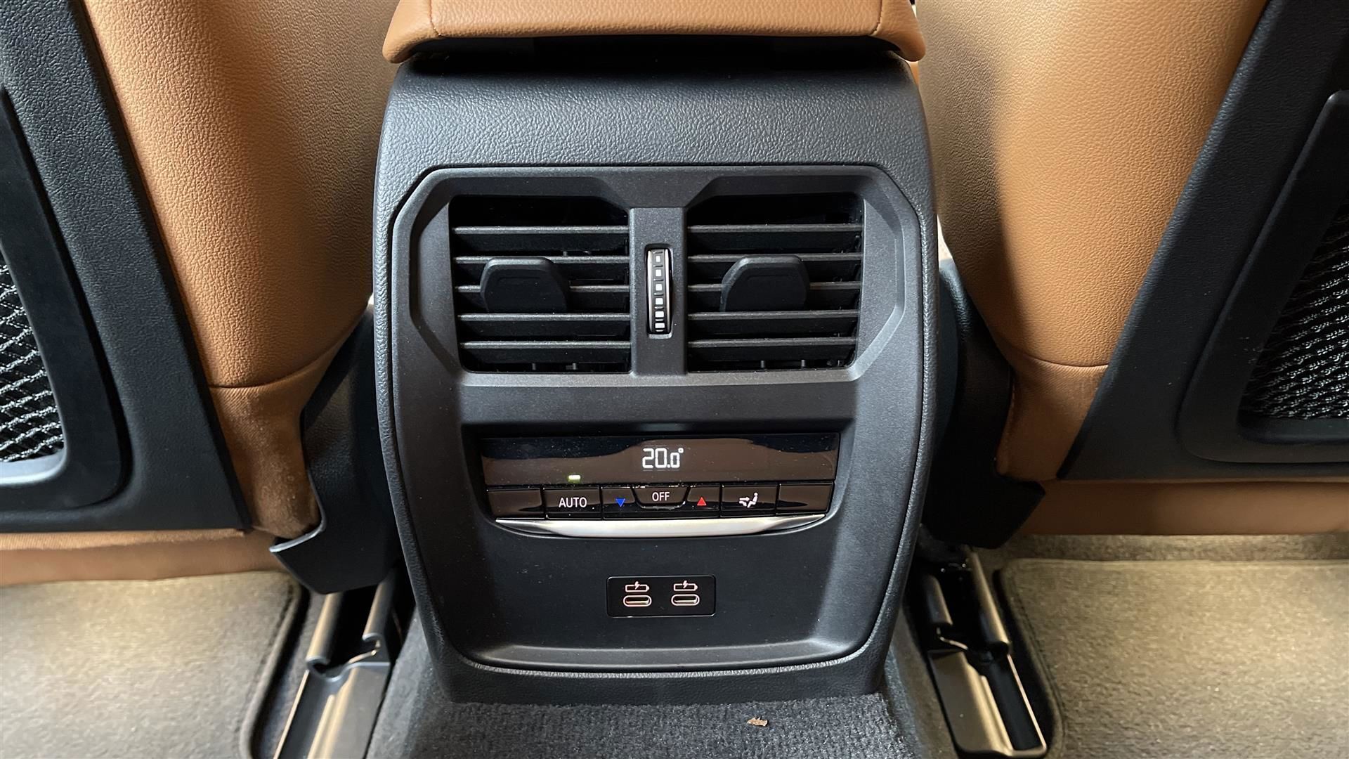 Sort BMW i4 fra 2023