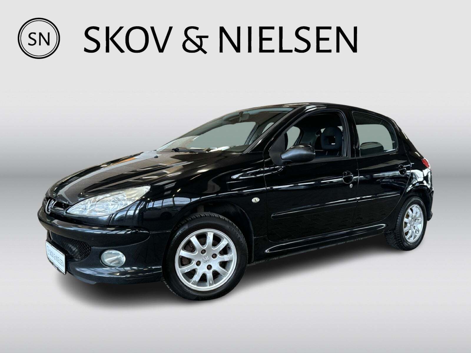 undefined Peugeot 206 fra 2009 set udefra