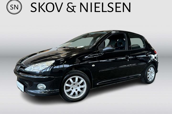 undefined Peugeot 206 fra 2009 set udefra