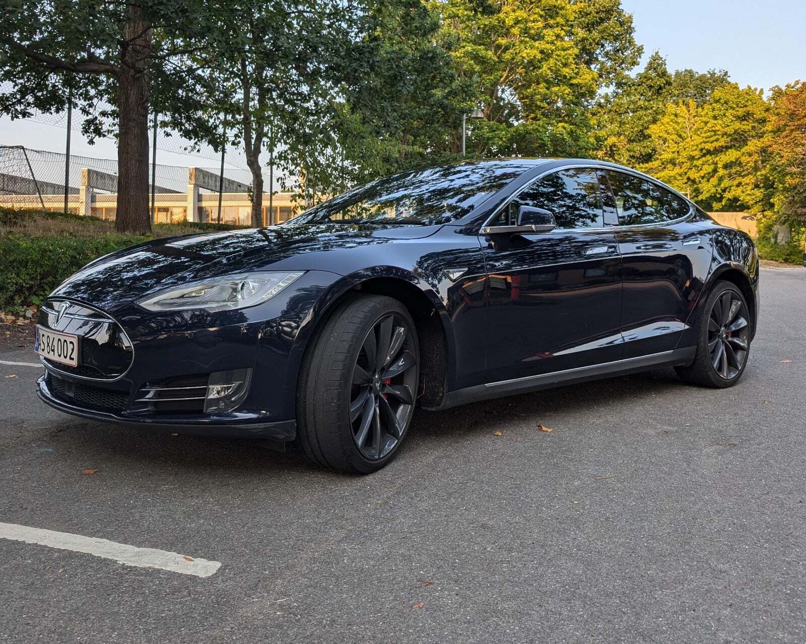 Tesla Model S
