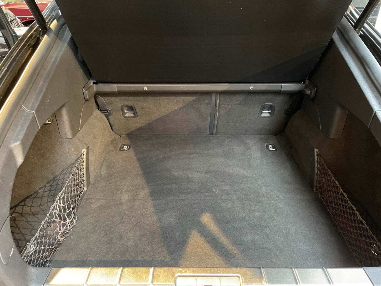 Grå Porsche Panamera 4S fra 2010