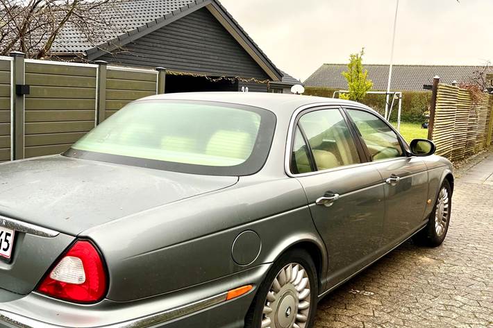 undefined Jaguar XJ fra 2007