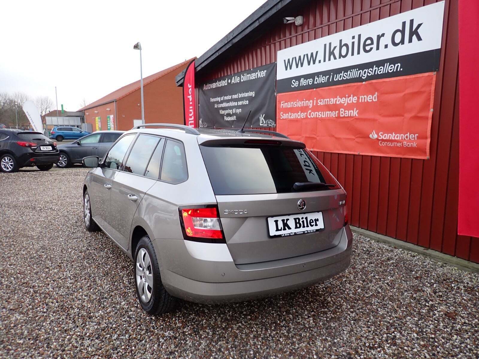 Orange Skoda Fabia fra 2018