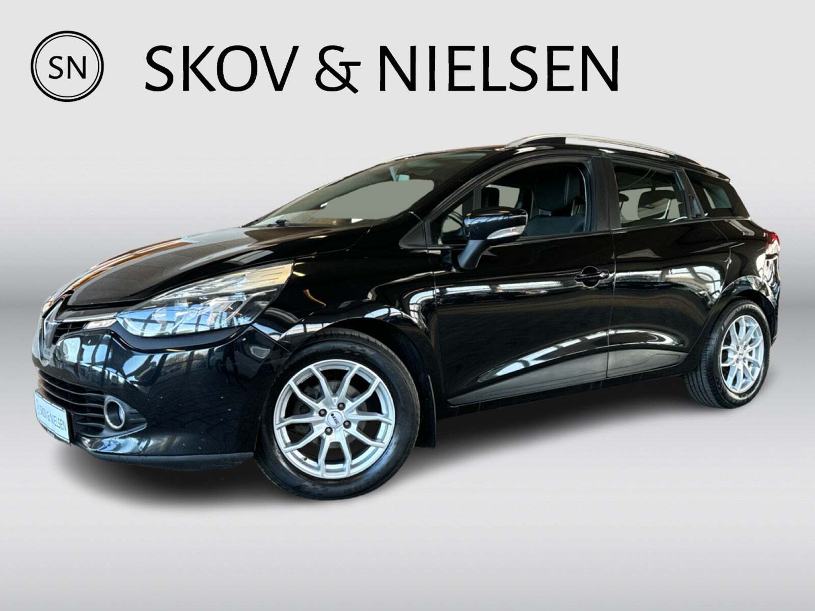 Sort Renault Clio IV fra 2013