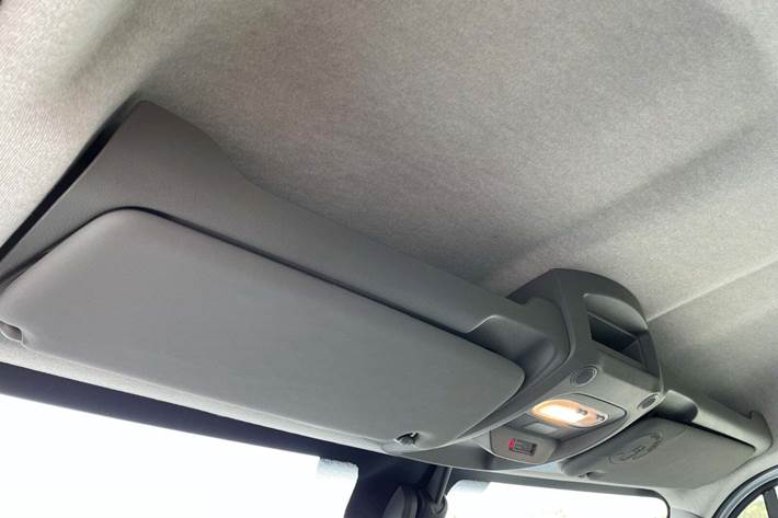 Hvid Renault Master IV T35 fra 2023