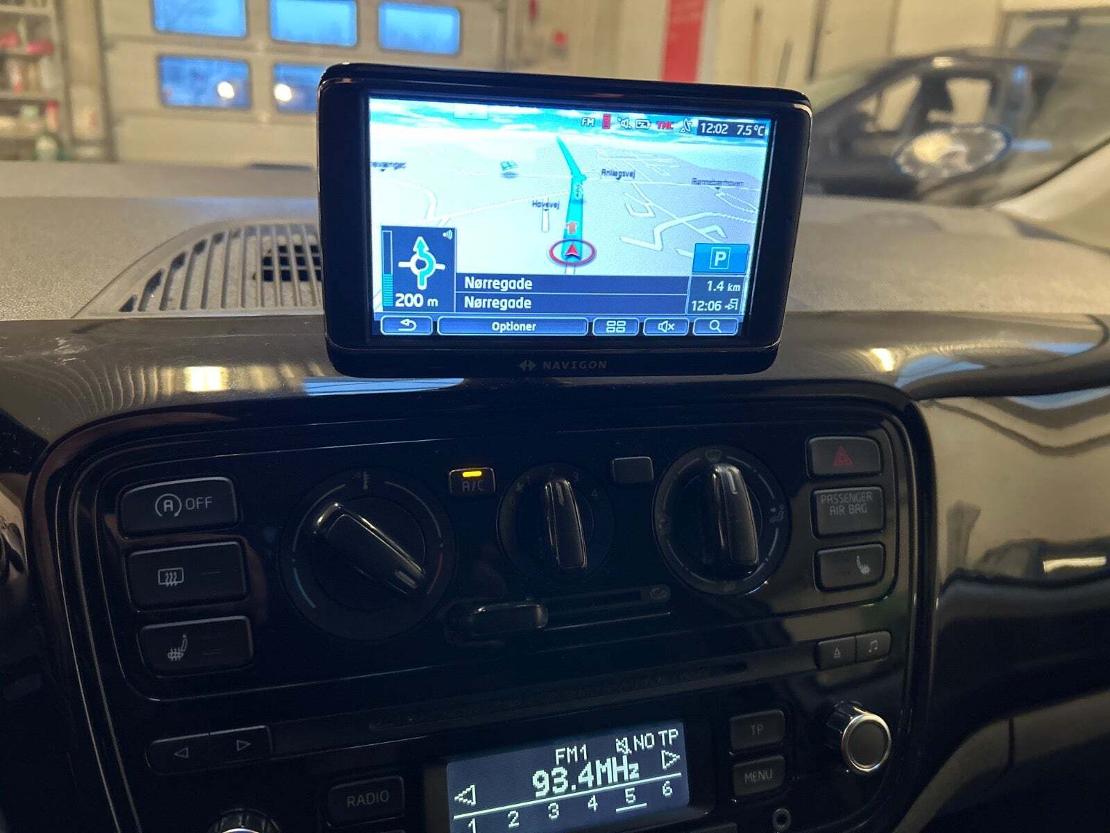 Hvid VW UP! fra 2013