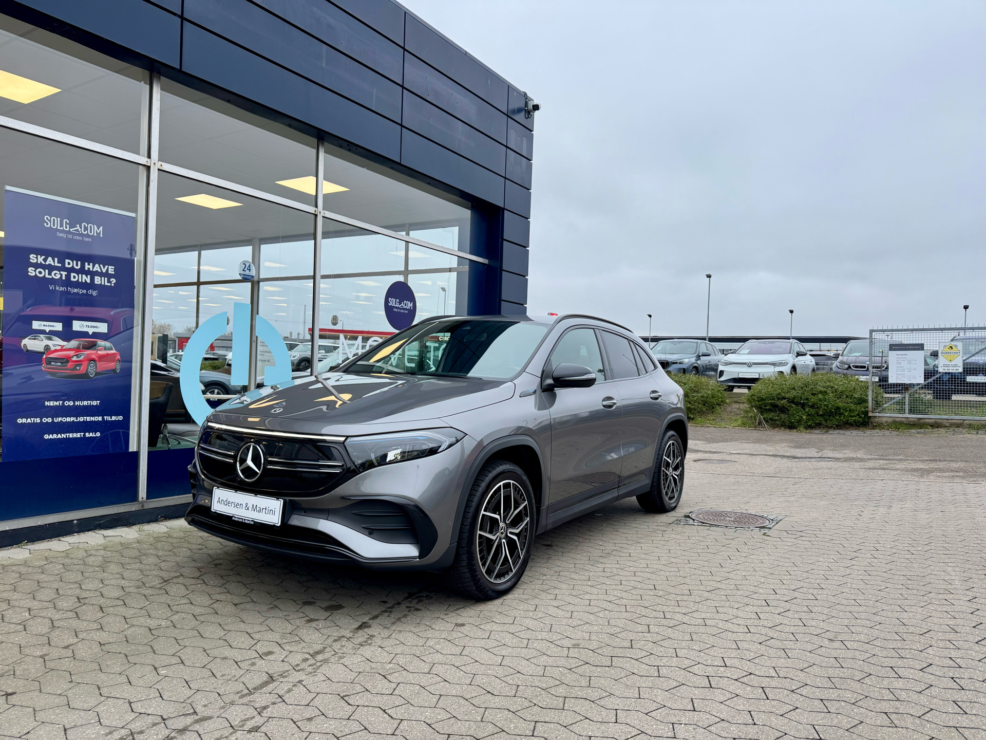 undefined Mercedes EQA 250 fra 2021