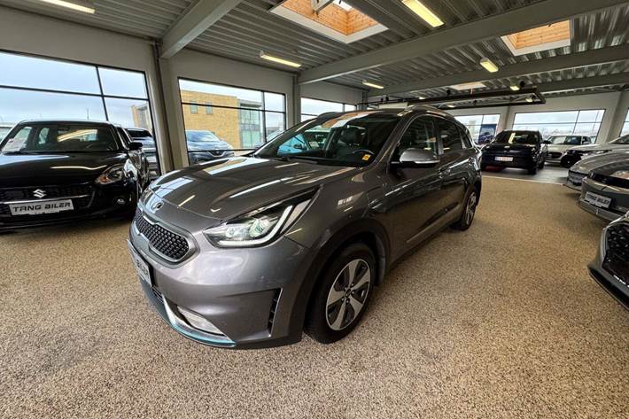 undefined Kia Niro fra 2018 set udefra