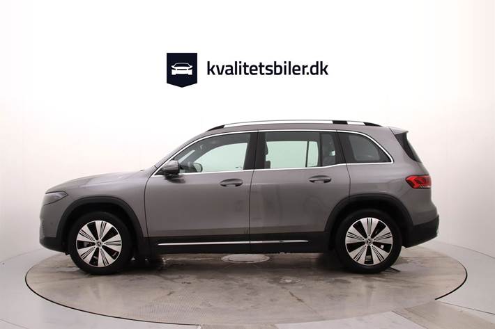 Grå Mercedes EQB 300 fra 2024