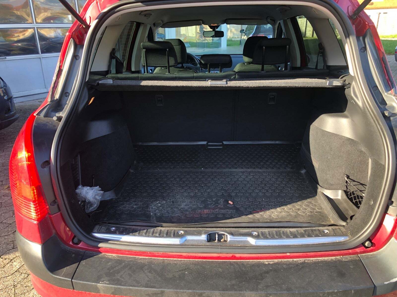 undefined Peugeot 308 fra 2009