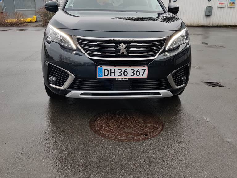 Peugeot 5008 1,2 e-THP 130 hk SUV