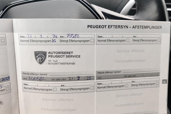 Sort Peugeot 5008 fra 2018