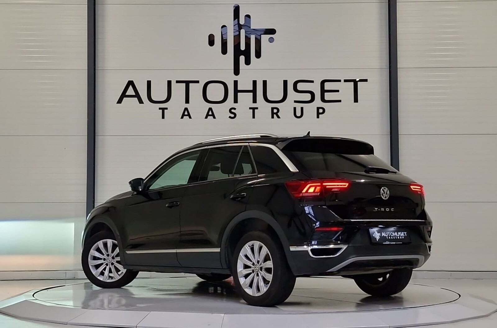 Sort VW T-Roc fra 2018