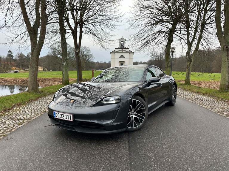 Porsche Taycan