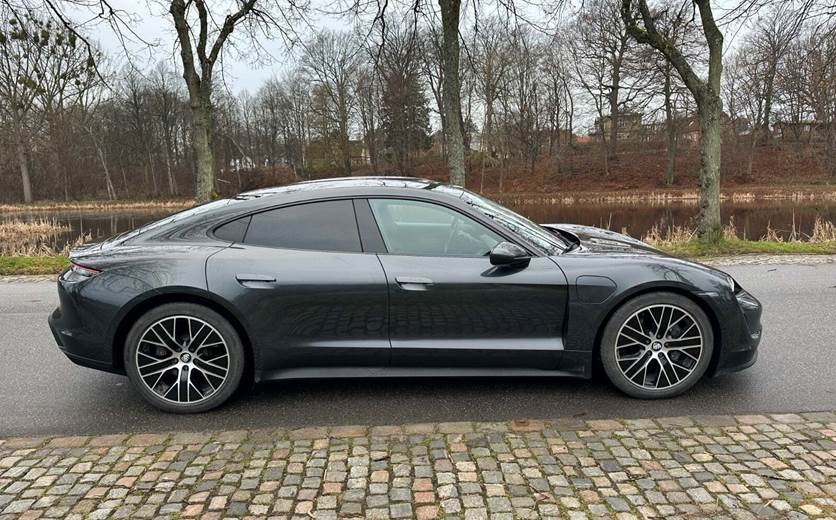 Porsche Taycan