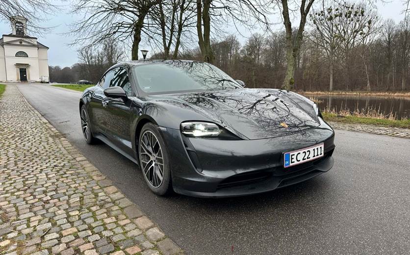 Porsche Taycan
