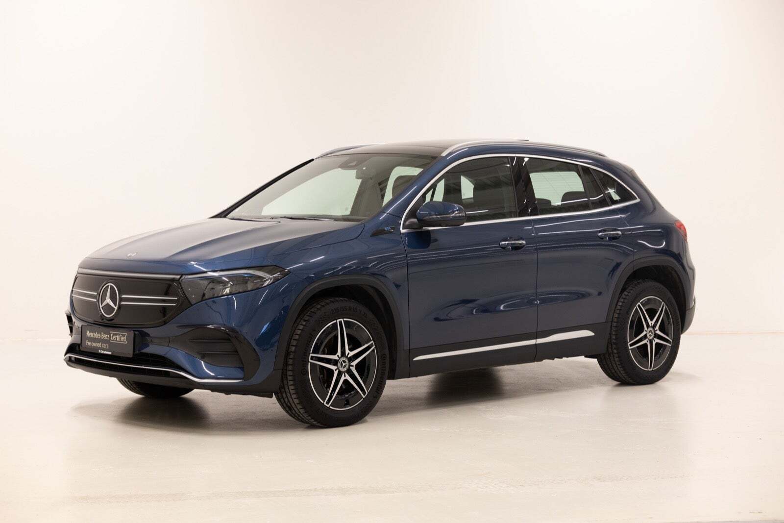 Mercedes EQA250