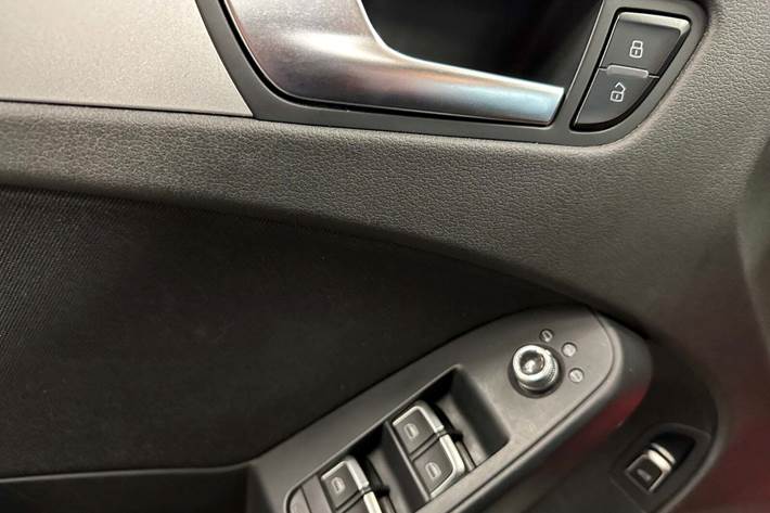 Sort Audi A4 fra 2016