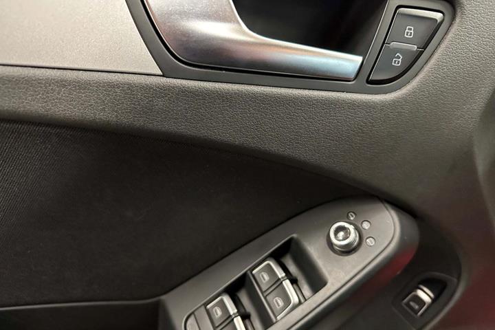 Sort Audi A4 fra 2016