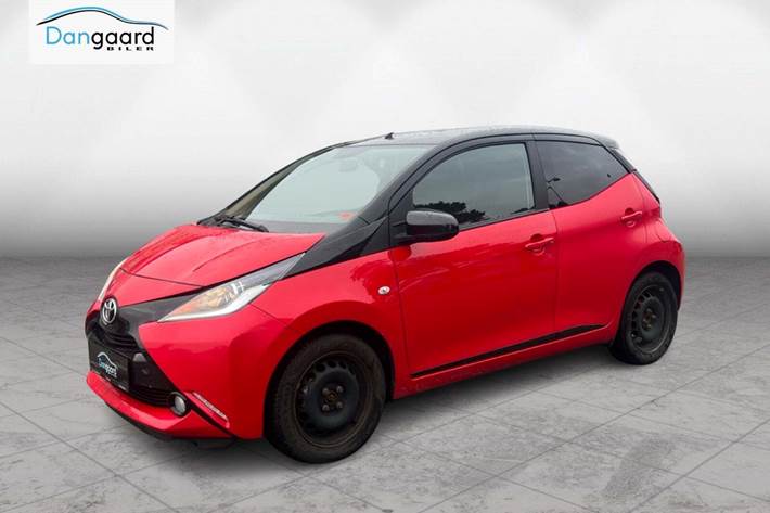 undefined Toyota Aygo fra 2015 set udefra