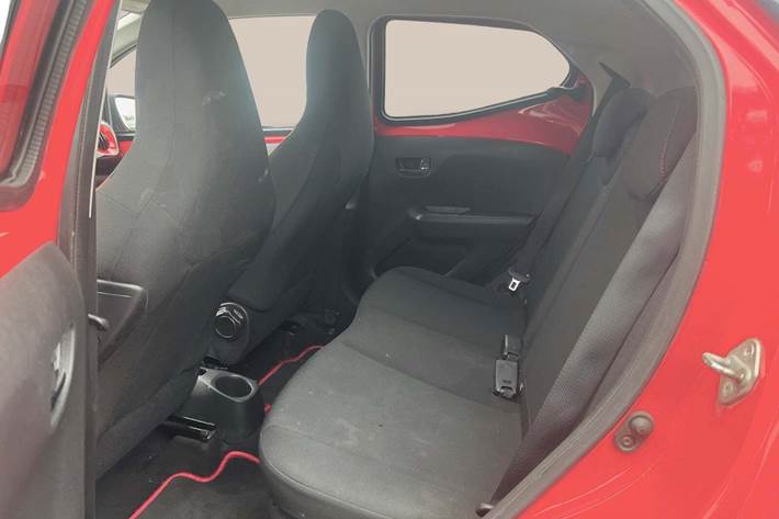 undefined Toyota Aygo fra 2015