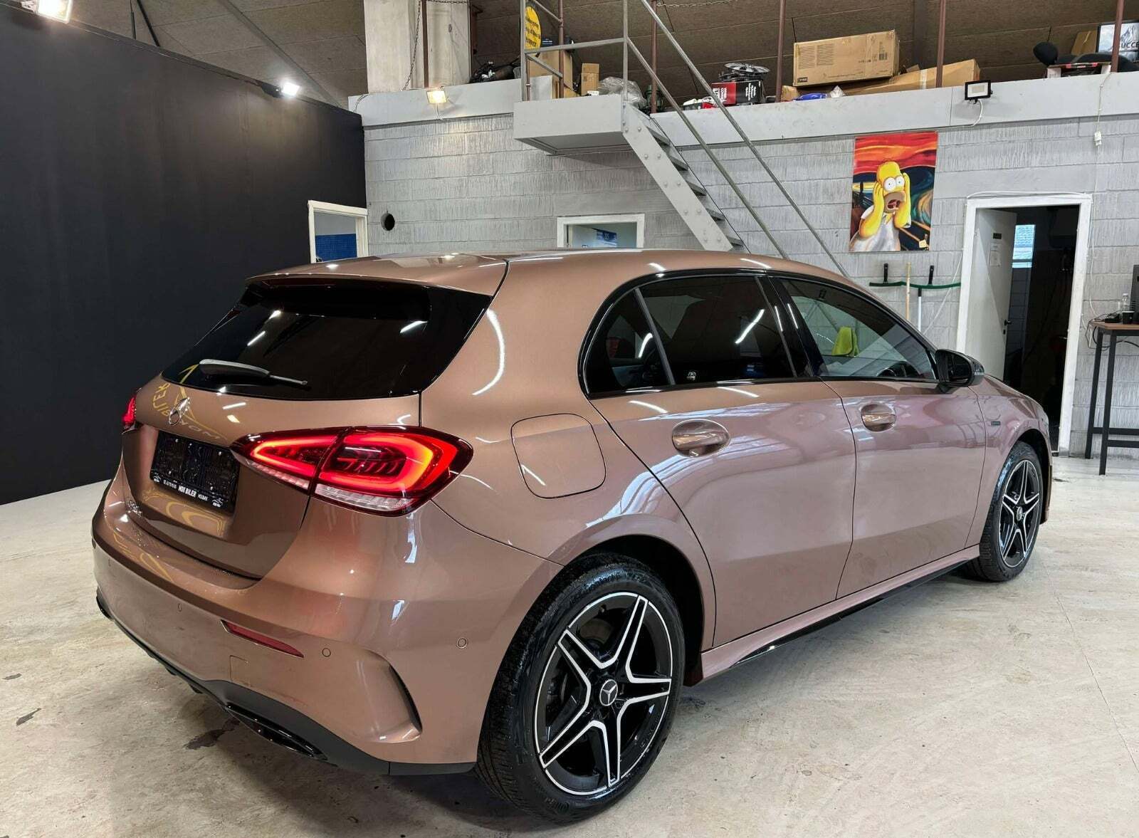 Mercedes A250 e