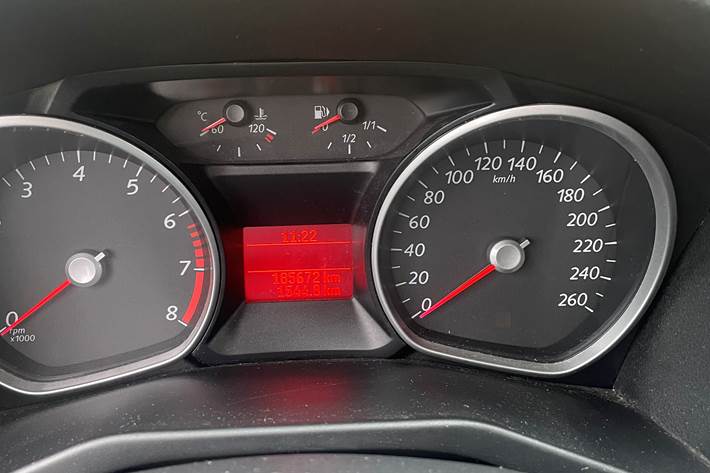 Blå Ford Mondeo fra 2011