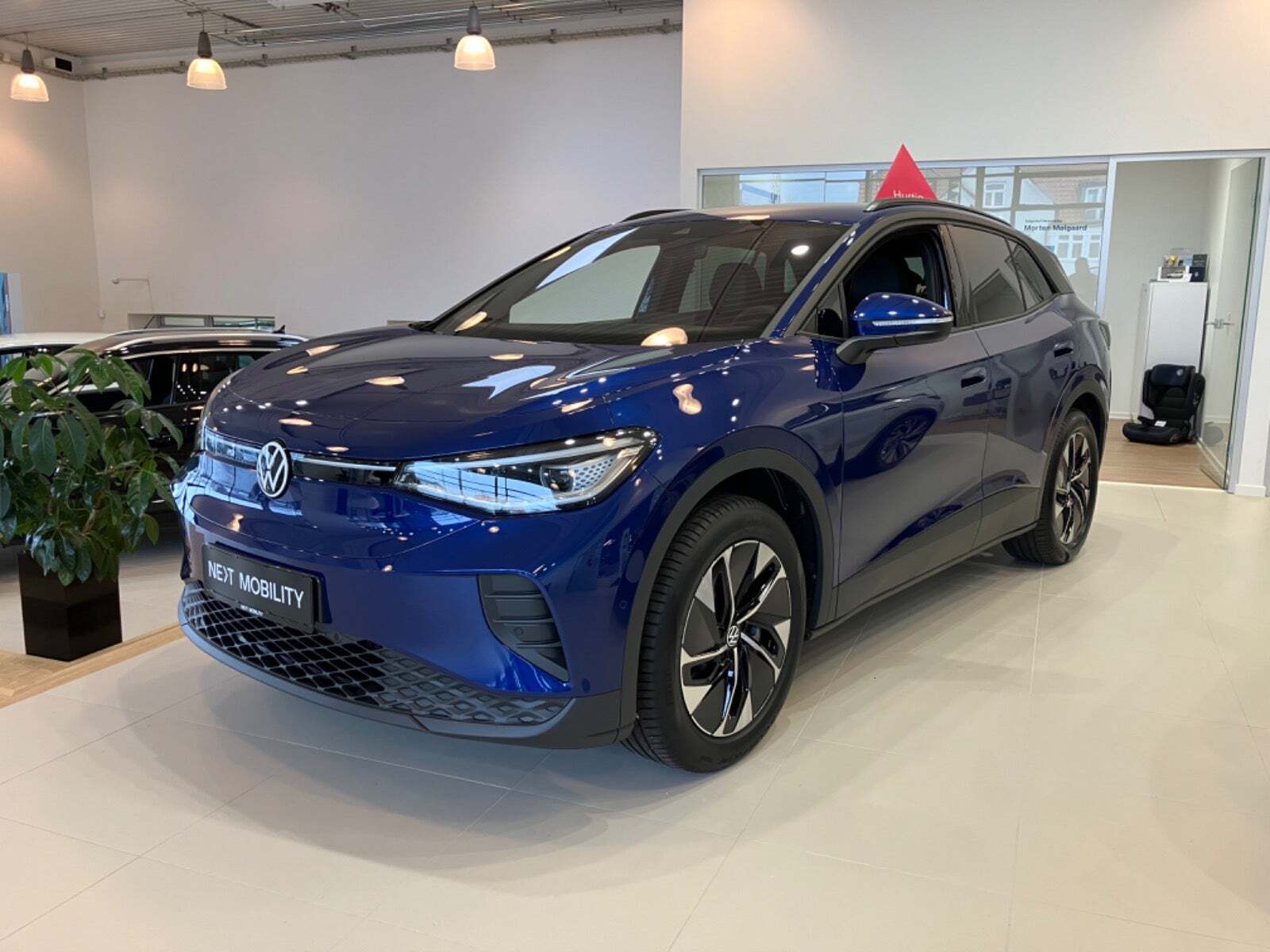 Blå VW ID.4 fra 2025